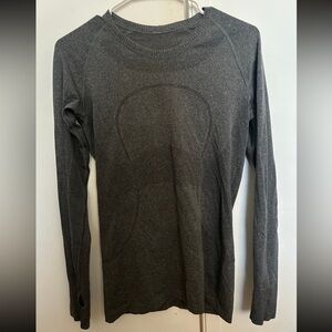 Lululemon Swiftly Tech Long Sleeve Charcoal Gray size 8